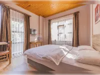 SunAnatolia Otel - ที่มีบาร์