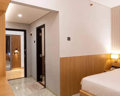 Derawan Indah Hotel Hotels in Bugis