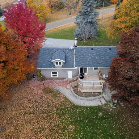 Country Caledon Charm your private oasis, your home away from home.