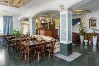 Lotus Hotel - فطور