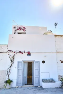 Casa di Recente Ristrutturazione, in Locazione Turistica, a due Passi dal Mare - Bungalows