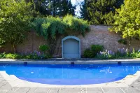 Saltmarshe Hall - Pools