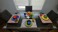 Perfect Background Hangout-Café Lit Patio, Bonfire, BBQ Grill-Near UF Stadium!