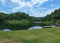 Rustic River Cabin- Located Near the Illinois River!