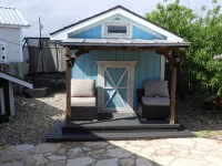 5-bedroom house in delightful Bastrop with fitness room, WiFi, AC