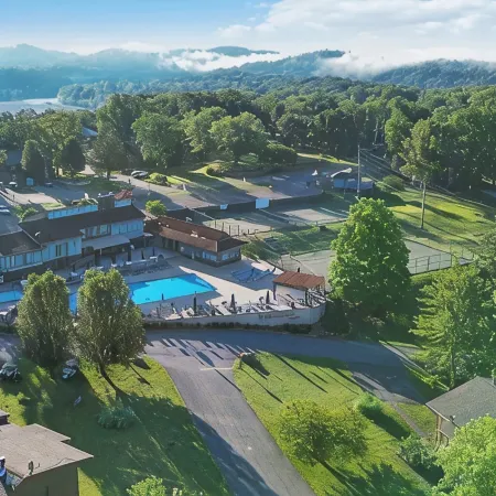 Welcome to Beauty on the 7th Fairway – Your Golfing Retreat