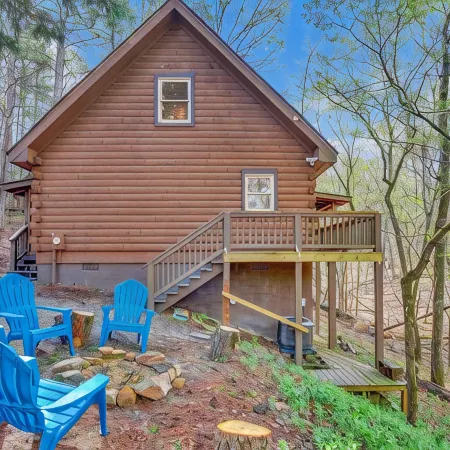 Charming Mountain Ridge View Cozy Cabin near FDR State Park and Callaway Gardens