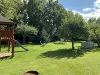 Vacation apartment "Seestern" with large garden in the heart of Pilsum - Homestays