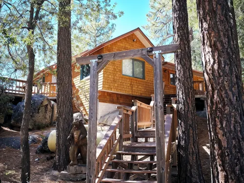 Light filled 3-bedroom cabin with a stone fireplace in magical Idyllwild, CA