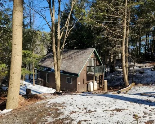 Tamarac Cabin Waterfront For Two Hotels in Saranac Lake