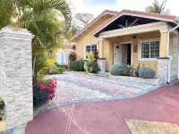 Peaceful getaway in a secure gated community - 2-Star