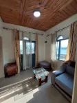 Cozy Double Room with Workspace and Private Bath in Kigali - บังกะโล