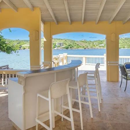Wake up in paradise at this amazing villa for couples and families