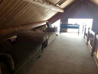 Private Lakefront Log Cabin