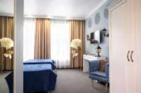 Kaganat Hotel - ที่มีที่จอดรถ