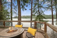 Beautiful Liberty Lake Waterfront House - Jakuzi