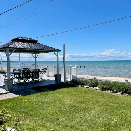 Beach Front Home, Family-Friendly, 2 Miles from Downtown Caseville.