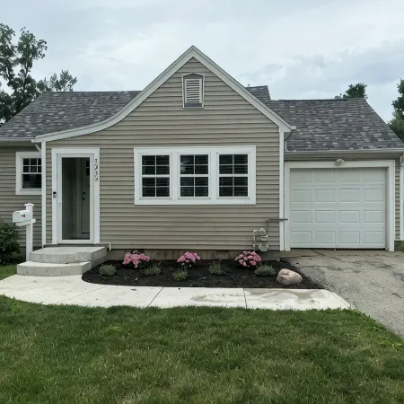 NEW! Charming Cottage on Elmhurst Drive Ne. Close to Mt. Mercy and Coe College.