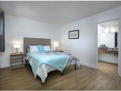 Weekly Inn