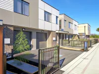 Fawkner Executive Suites & Serviced Apartments Hotels in Fawkner