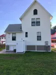 2 Mins/350 ft Walk to West Beach 4-Br Cottage in Westbrook, CT with Large Yard - Wi-Fi
