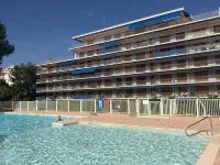 Seafront apartment close to beaches and Esterel: absolute calm - Apartments
