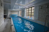 Hotel Rytwiany Pałac - Homestays