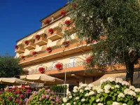 Hotel Pace - parking