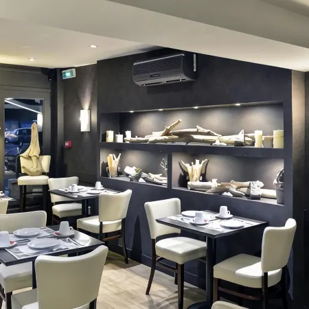 Cristal Hôtel Restaurant - Logis Hotels