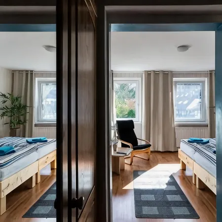 Landhotel Cafe Prälank Отели в г. Нойштрелиц