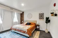 Chelsea Place: Premier Modern Downtown 2BR Loft - Apartments