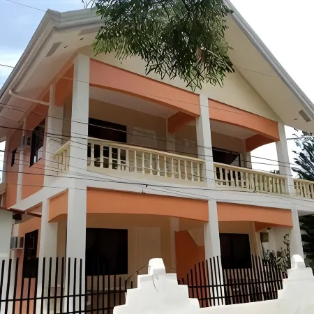 Menchu's Pension House