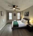 Urban Oasis in Historic Fourth Ward - Walk to Uptown - WiFi & Free Parking - Condos