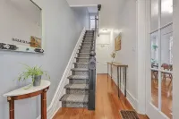 Downtown Lancaster Luxury 4Br - Garage & Parking