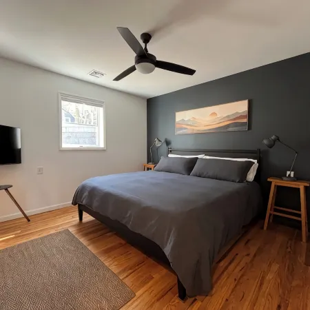 Charming 2-bedroom house in Greenwood Lake with Central AC/Heat