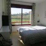 A spacious first floor with views of the vineyards and the sea.