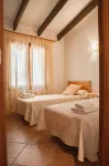 SINGLE FAMILY HOUSE ISOLATED WITH POOL, RURAL HOUSE IN A LAND OF 35. 000M2 - 2-Star