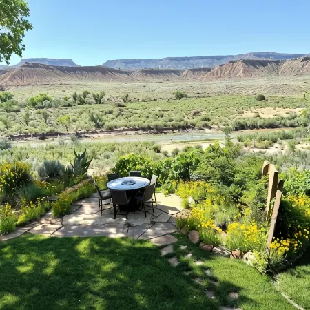 Cozy Riverfront Apt, at Zion NP, River Access and Views, Views, Views!