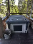 Spacious, Custom Built, Luxury Home Cabin with Hot Tub, Stunning Views, - 4つ星