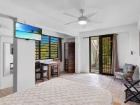 Ocean View, Mountain TOP Villa Near Steps Beach