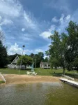 AllSports lakefront cottage. 3 bedrooms, 2 baths, private beach, yard and deck