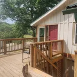 "Nomad" Tiny Home @ Farmstay Glamping Bed & Breakfast on 11 Acre Park-Like Acres