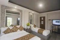 Hotel Carmelita - Pools