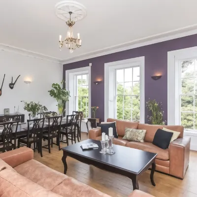3 Berkeley Square Guesthouse Hotels near BBC Bristol