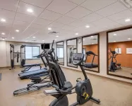 Comfort Suites Bridgeport - Clarksburg - Gym