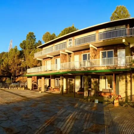 Kasar Rainbow Yoga Retreat