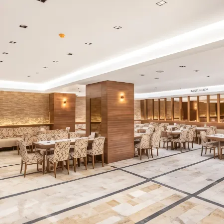 Hotel Bristol Отели рядом с достопримечательностью «Современный Стамбул»
