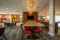 Fairfield Inn & Suites Huntsville - 3-Star