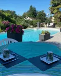 Domaine de la Provençale - สระว่ายน้ำส่วนตัว