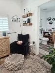 Modern Studio with Washer & Dryer - 3-Star